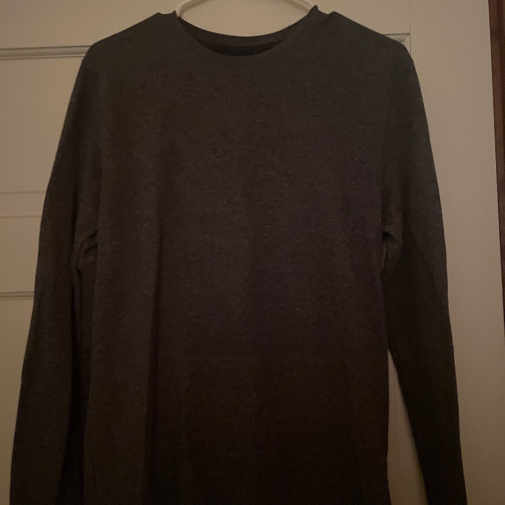 Avalanche lite weight sweater M